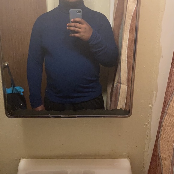 Blue turtleneck - Picture 5 of 7